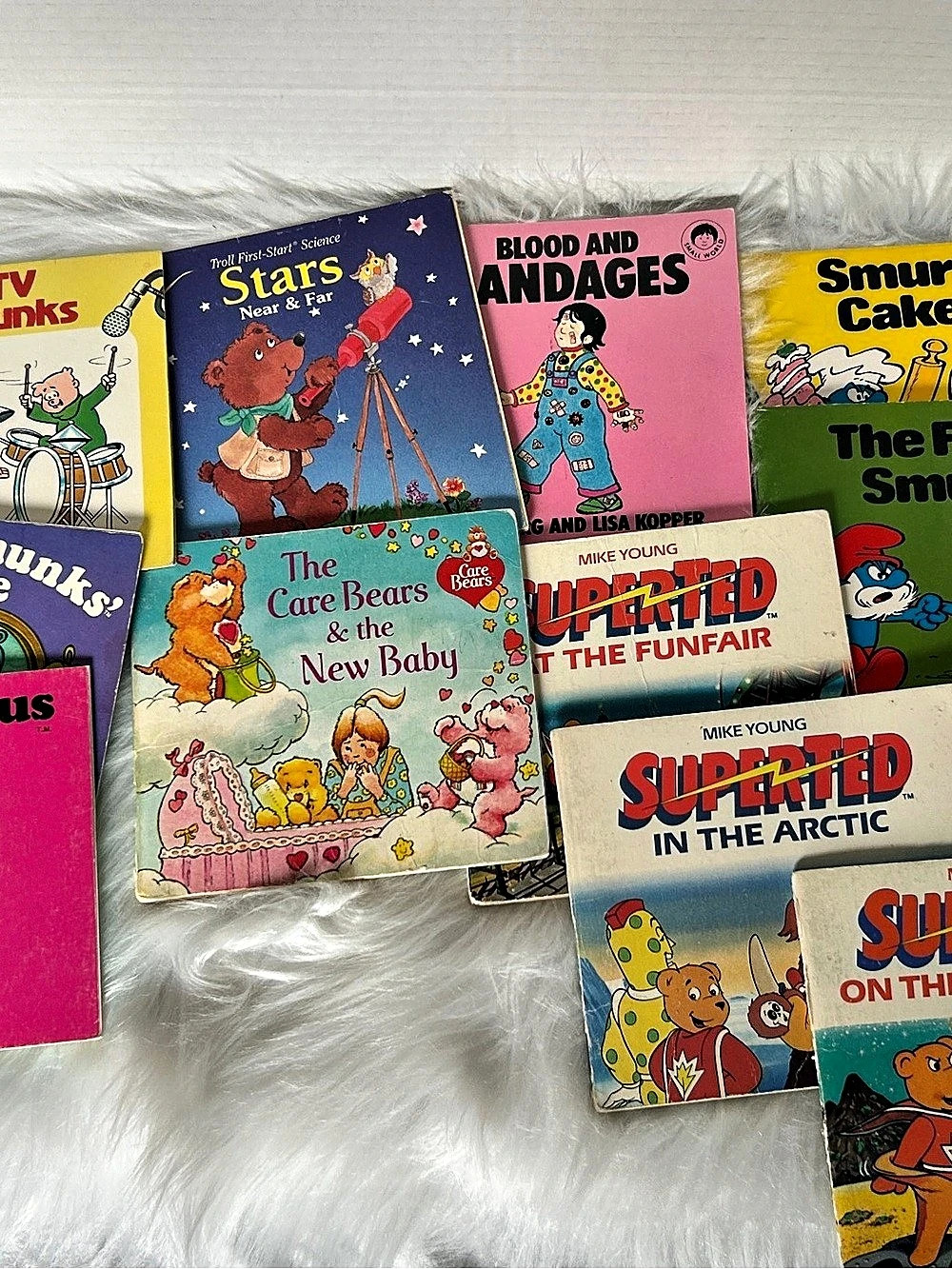 1980’s Children's Vintage Book Lot Multicolor - Picture 2 of 2
